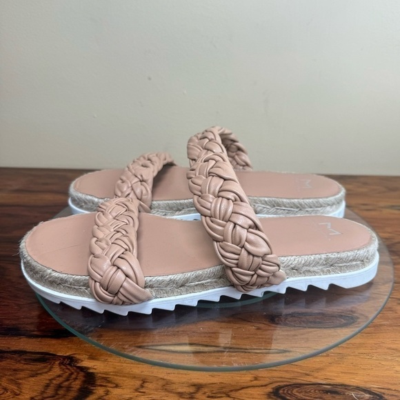 Marc Fisher Jaimee Sandal - Picture 1 of 15